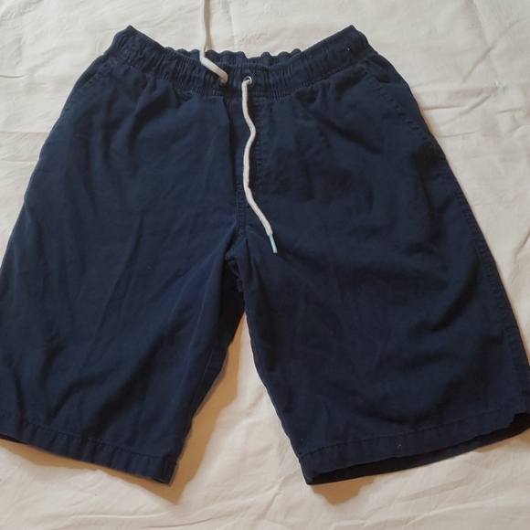 Shorts - Picture 1 of 2